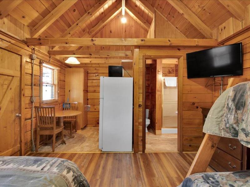 Chalet Cozy With Breathtaking Views Near Dollywood Pigeon Forge